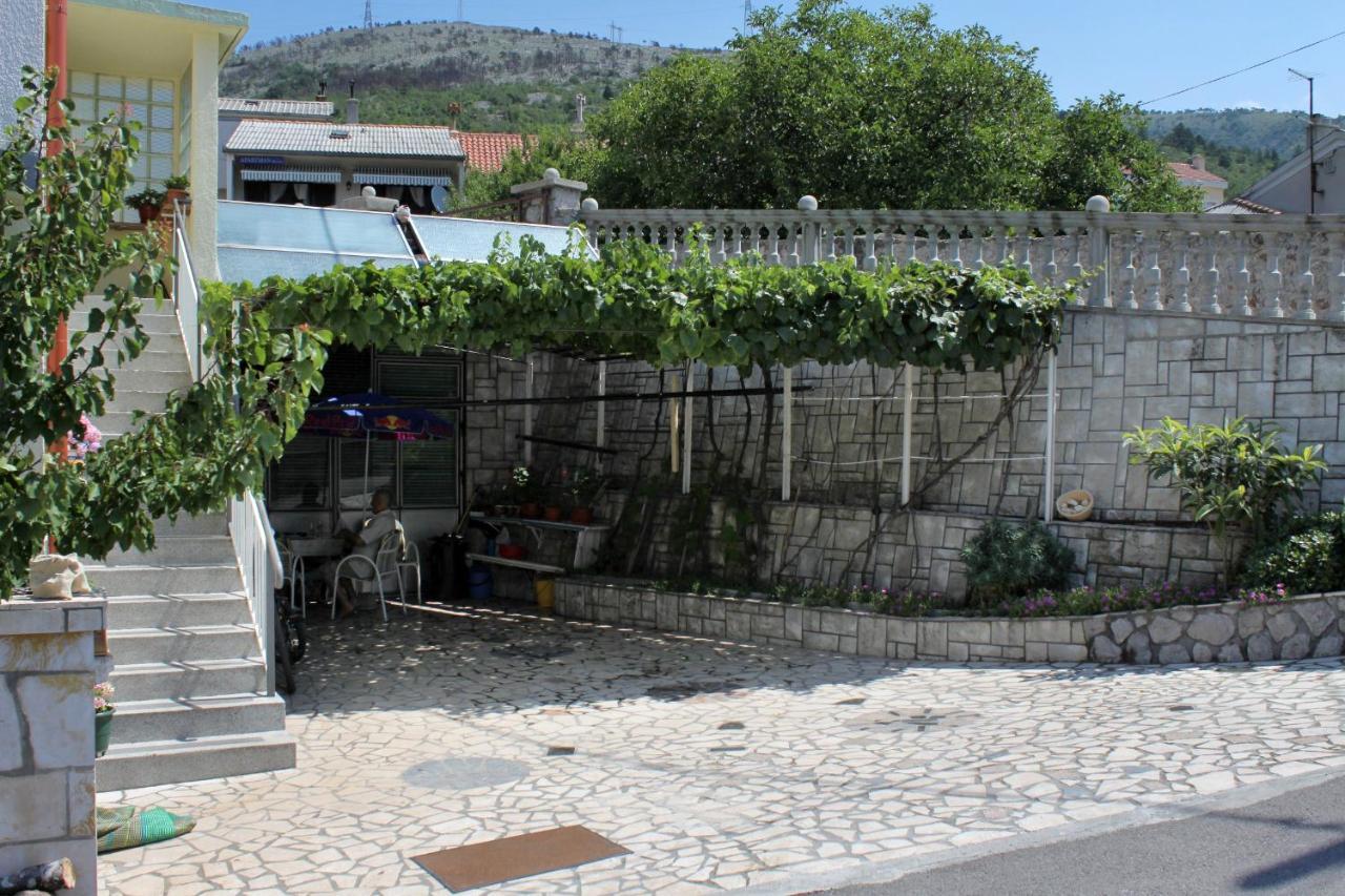 Apartments With A Parking Space Senj - 5572 Exteriör bild